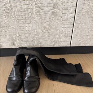 Stuart Weitzman Sleek Black Leather Over the Knee Boots